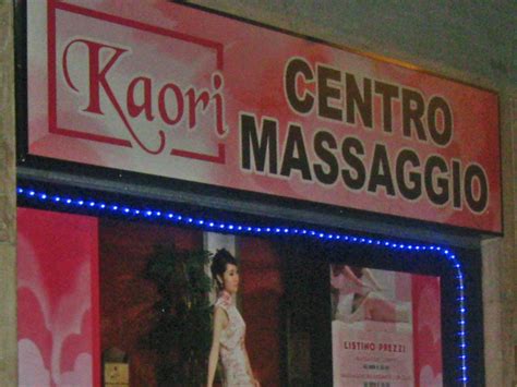 Massaggi erotici Como, annunci di massaggi erotici a Como